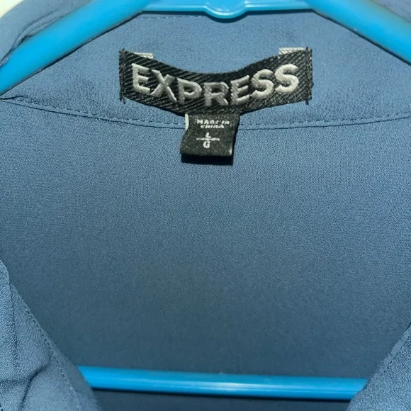 Express blouse large half button down 3/4 or long sleeve - Picture 2 of 3